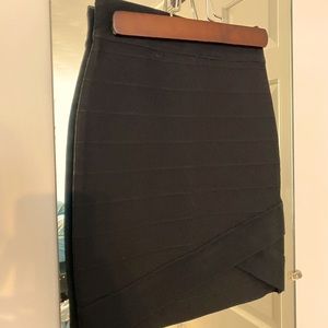 Guess black skirt